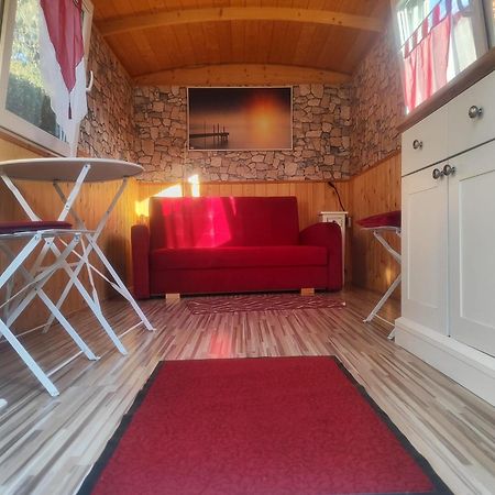 Schaeferwagen Rotkelchen Hotel Ratingen Buitenkant foto